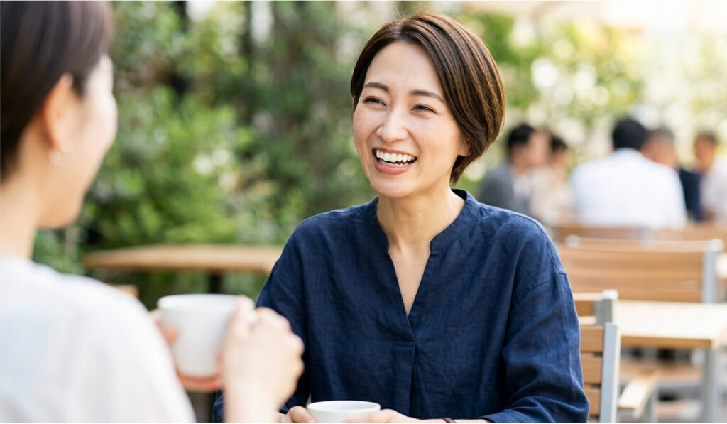 歯科医院の待合室でリラックスする日本人女性の様子