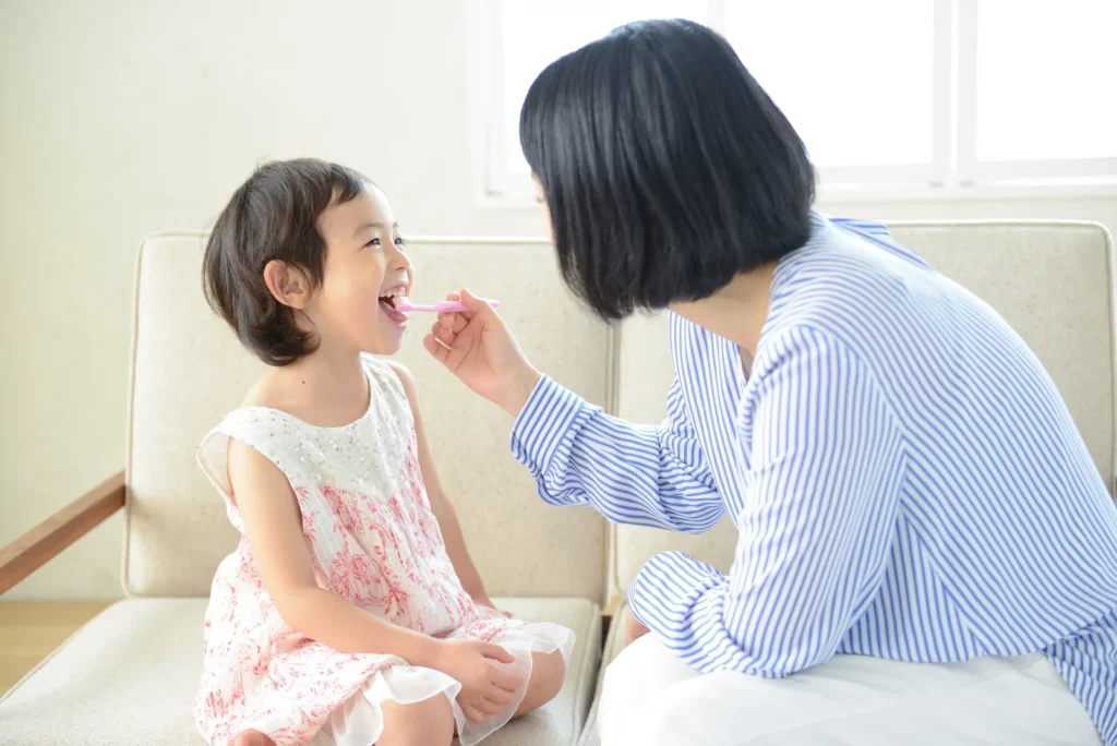 小児矯正の専門医とは？認定医との違い・名簿での調べ方